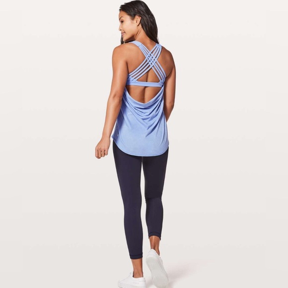 Lululemon wild tank top - size 8 - hydrangea blue - Picture 1 of 4